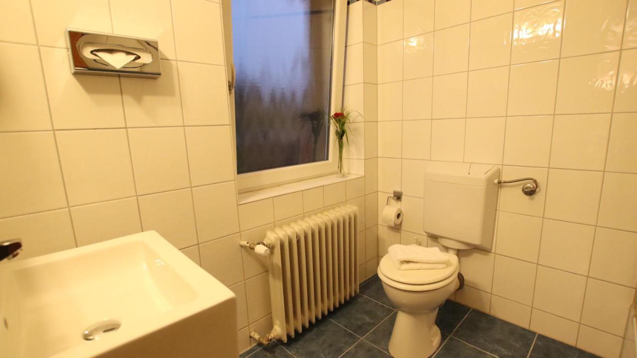 Hotel Wahlster Saarbruecken Ngoại thất bức ảnh