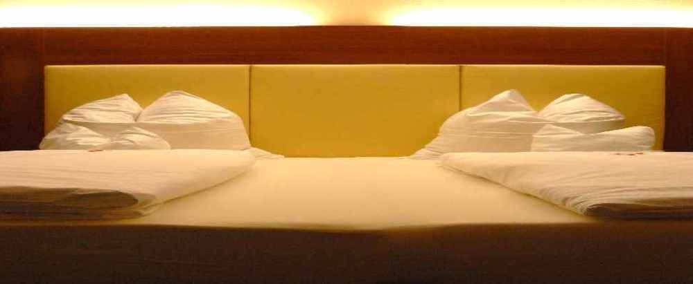Hotel Wahlster Saarbruecken Ngoại thất bức ảnh